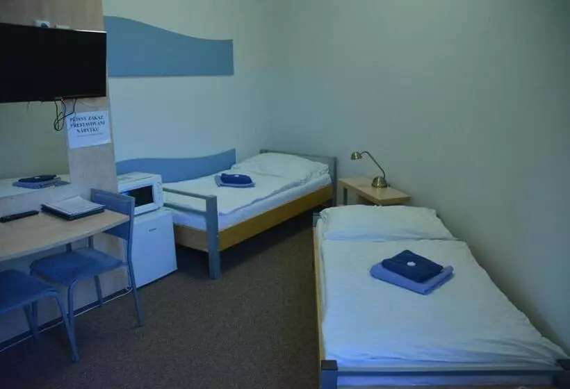 Majatalo Penzion Ve Věži