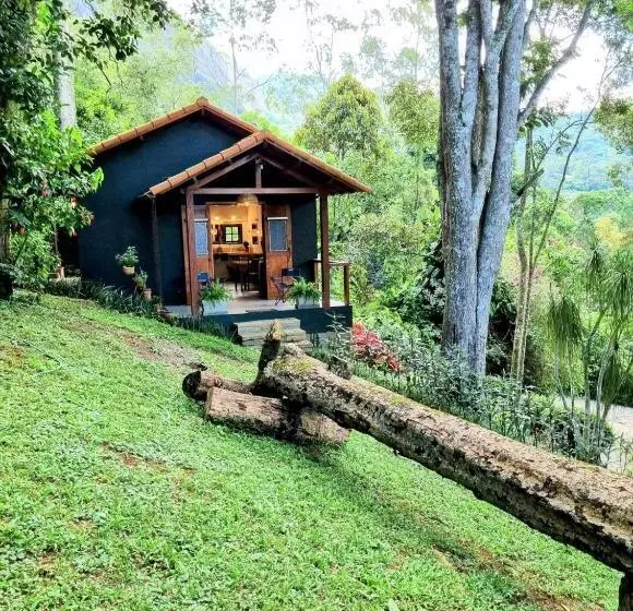 ペンション Pousada Pinati