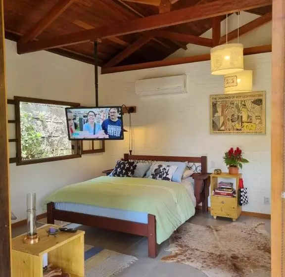 ペンション Pousada Pinati