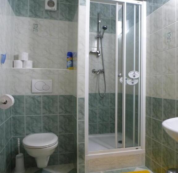 ペンション Ubytování Lyžařská škola