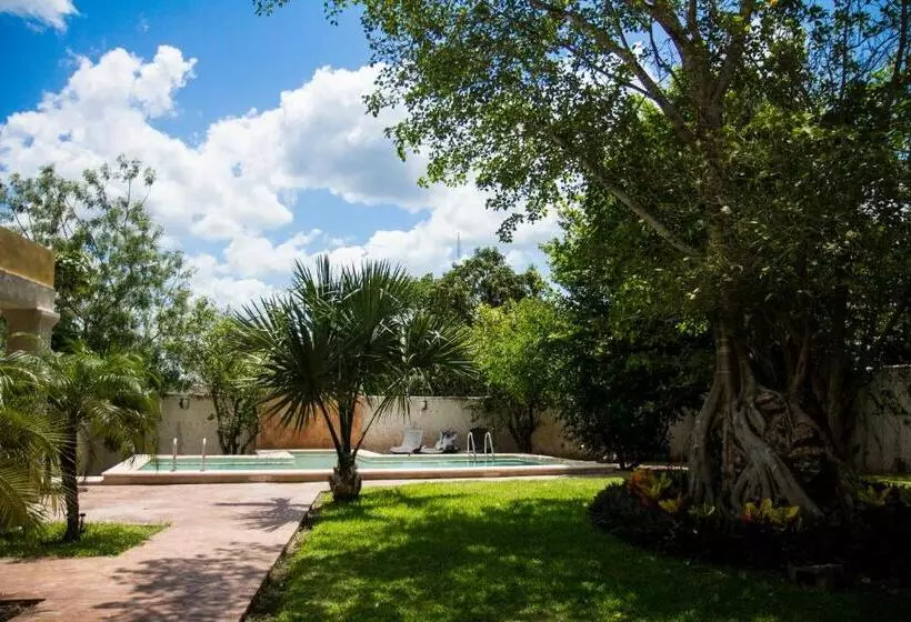 ペンション Villa San Antonio De Padua