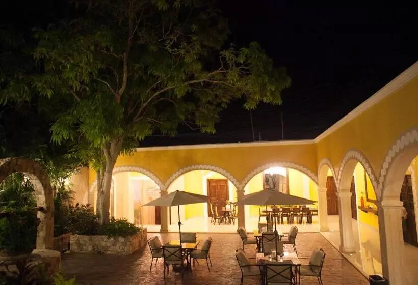 ペンション Villa San Antonio De Padua