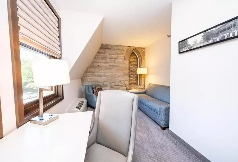 ユースホステル The Inn At Shattuck   St. Mary S