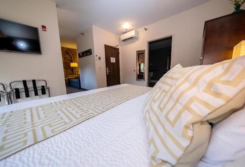 Hostel The Inn At Shattuck   St. Mary S