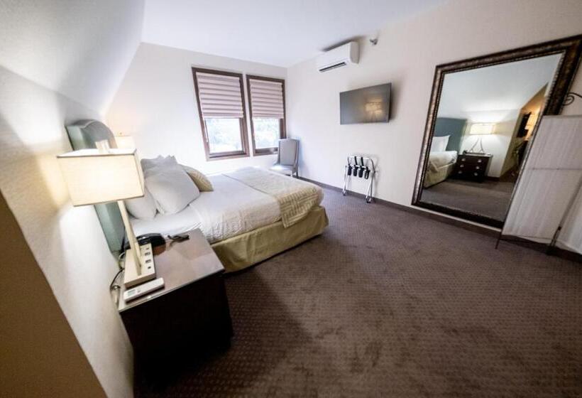 Hostel The Inn At Shattuck   St. Mary S