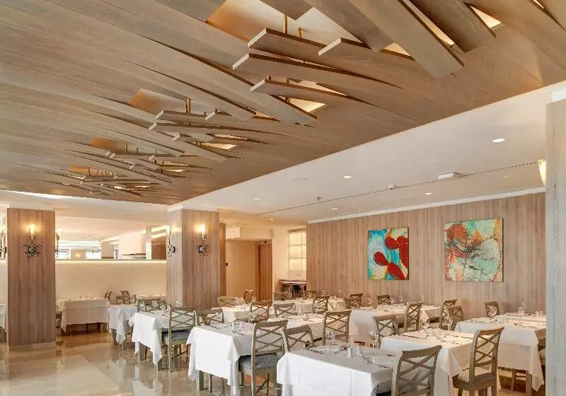 Hipotels Bahia Cala Millor - Adults Only