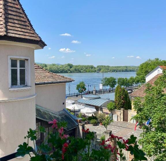 Пансион Bellevue Vendégház 2