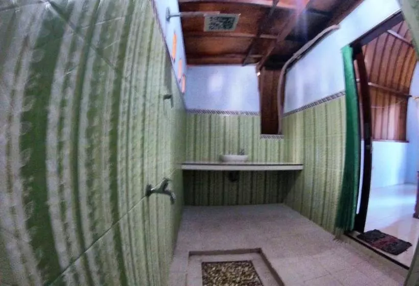 ペンション Ina Gili Guesthouse