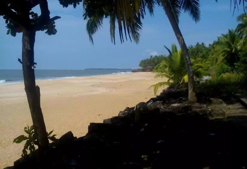پانسیون Ivory Coaste