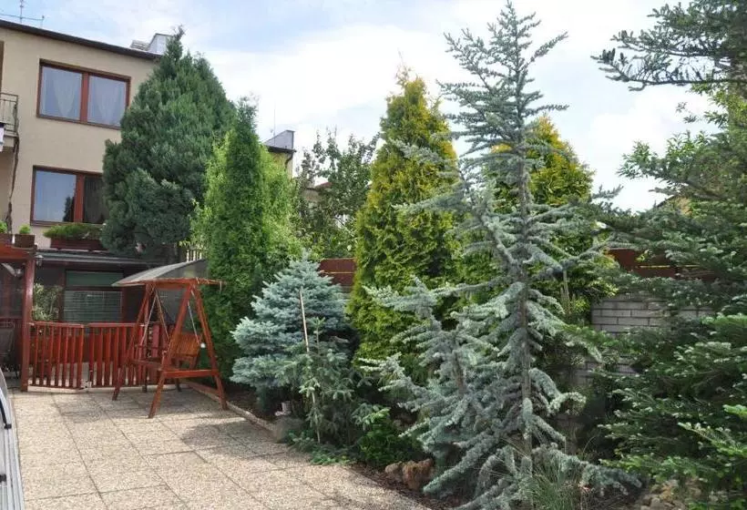 Majatalo Penzion Kimex