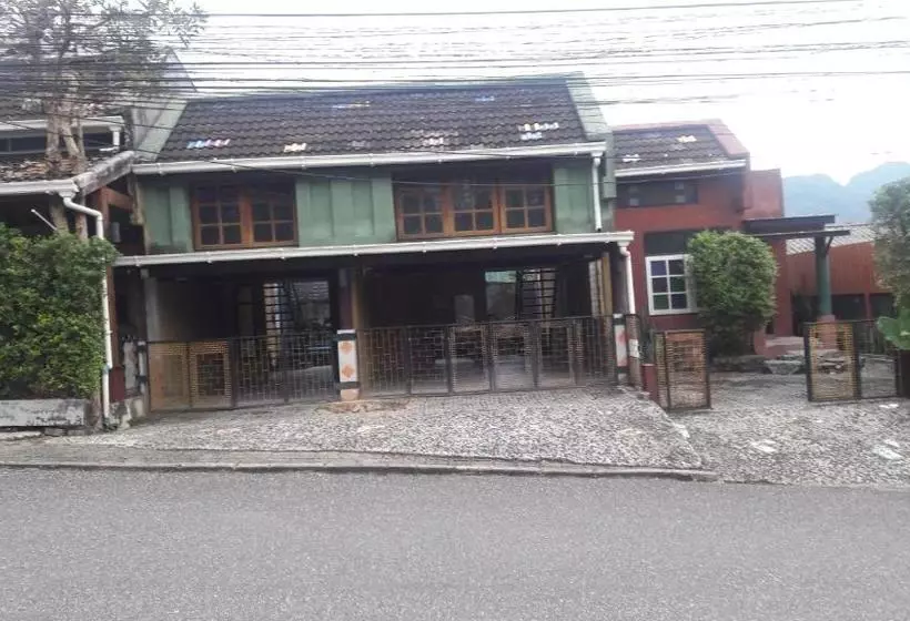 پانسیون Phang Nga Cottage