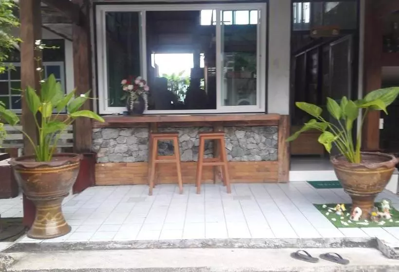 پانسیون Phang Nga Cottage