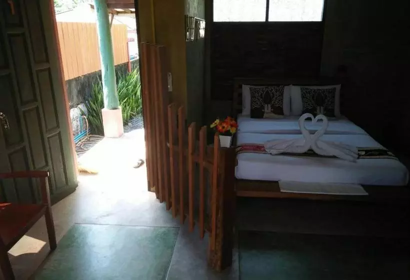 پانسیون Phang Nga Cottage