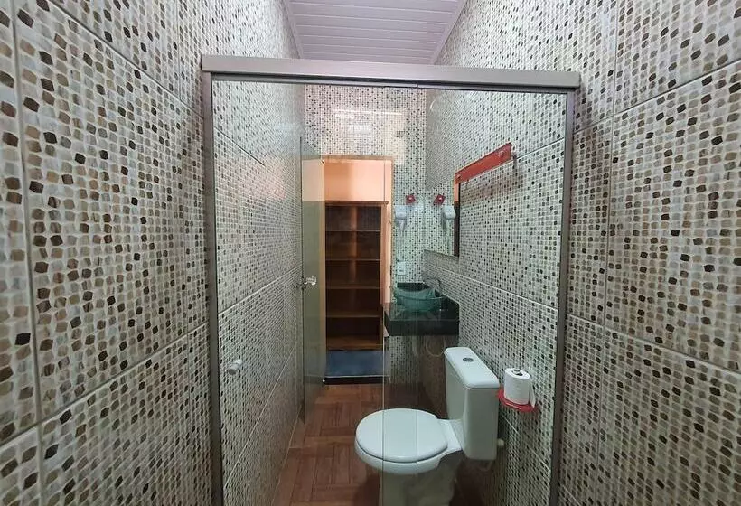 ペンション Pousada Quatro Estações
