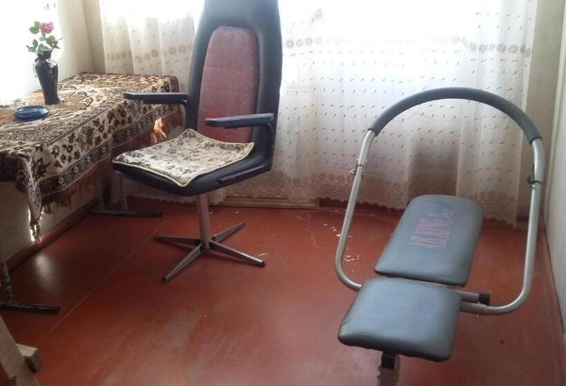 پانسیون Shushan Guest House