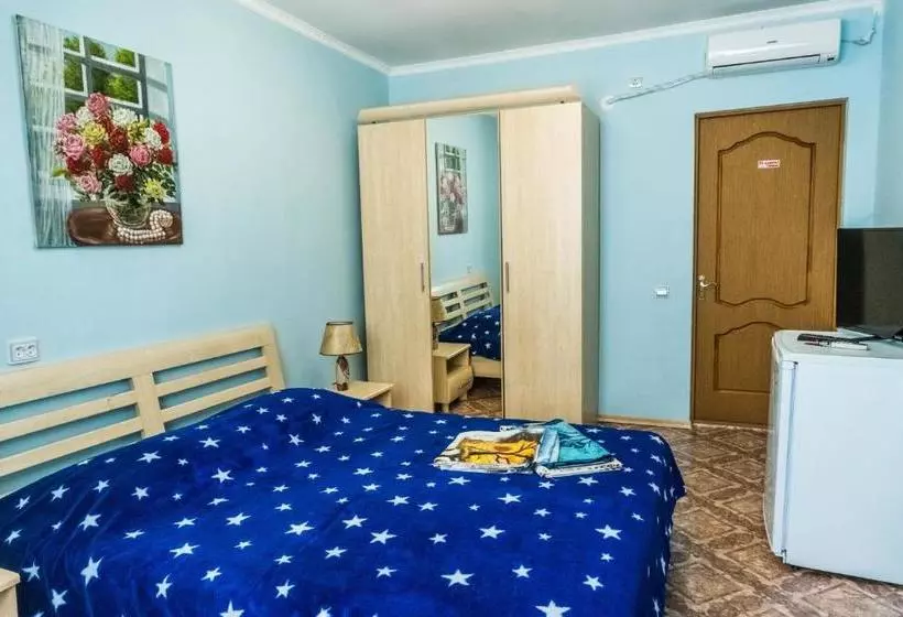 هاستل Guest House Naazove