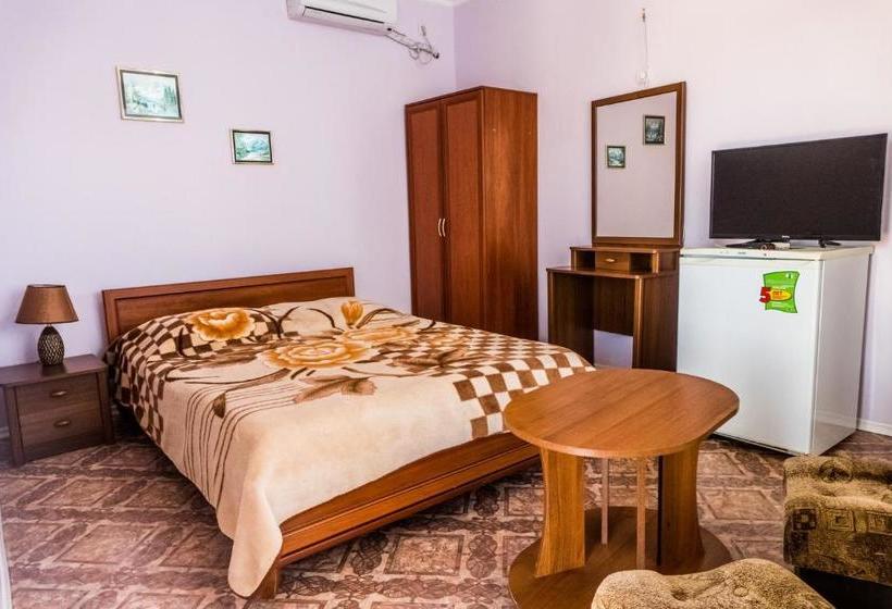 旅馆 Guest House Naazove