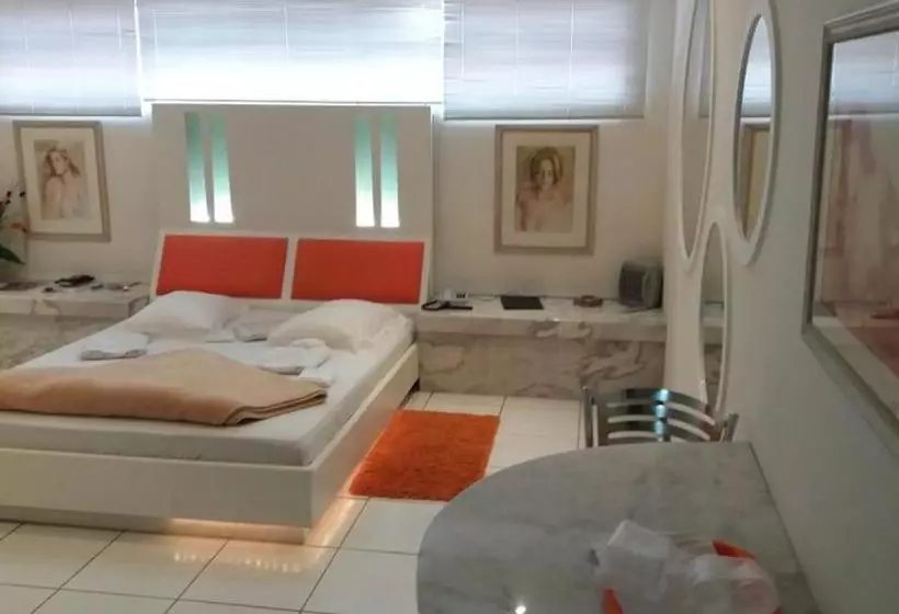 Heru's Motel