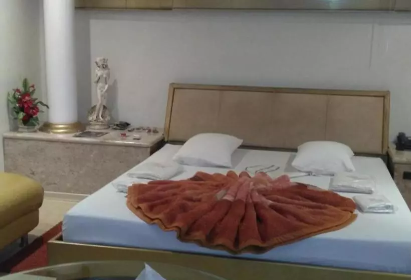 Heru's Motel