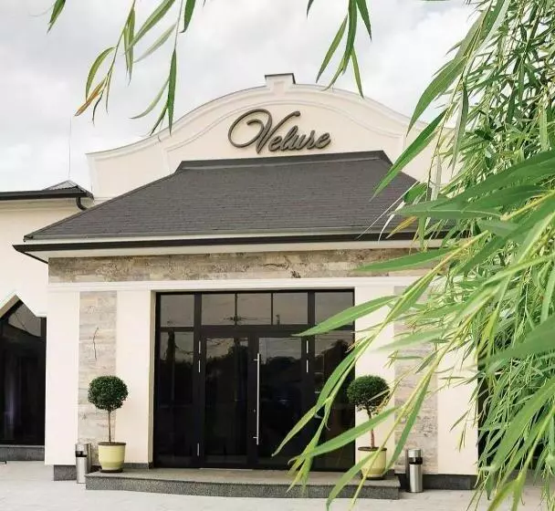 Hotelli And Restaurant Velure