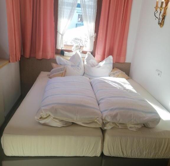 بنسيون Landhaus Laner