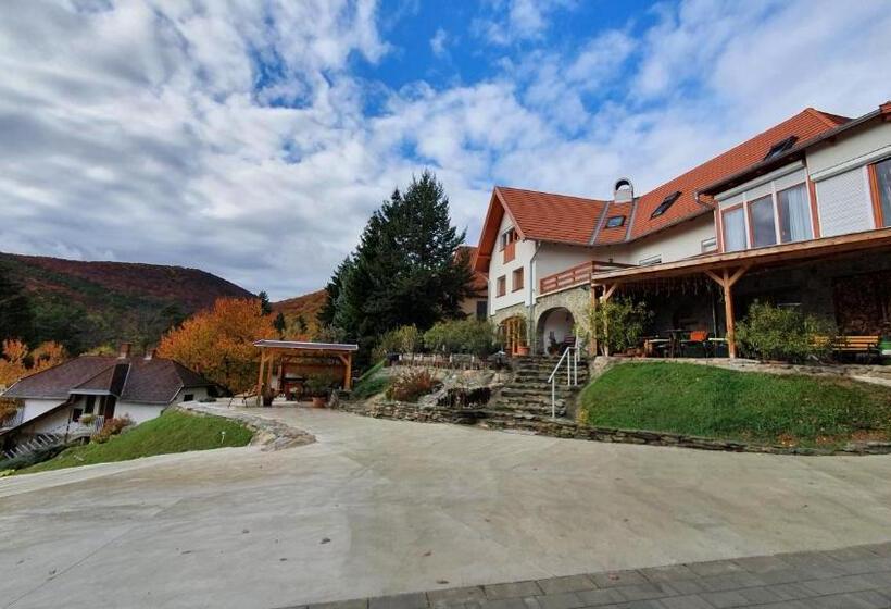 펜션 Rudolf Vendégház