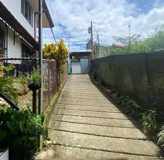 Blue Morpho House B&b