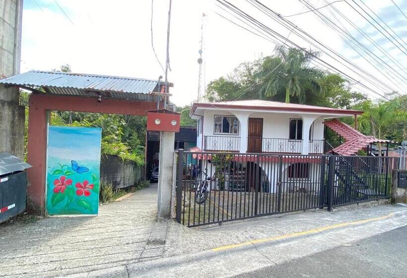 Blue Morpho House B&b