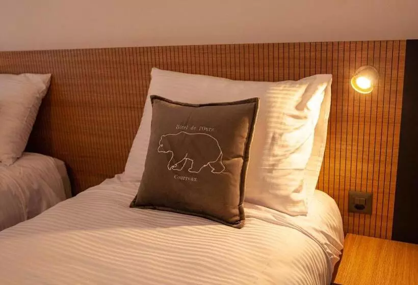 پانسیون Hôtel De L Ours
