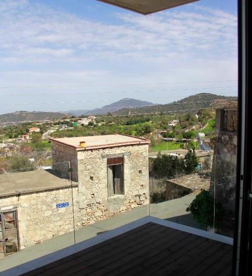 Пансион Marmaras