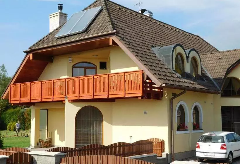 Majatalo Penzion Petko