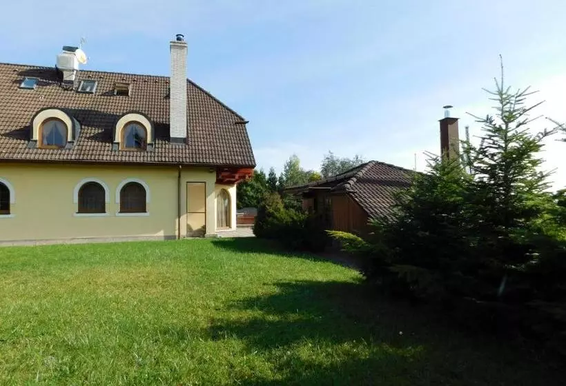 Majatalo Penzion Petko