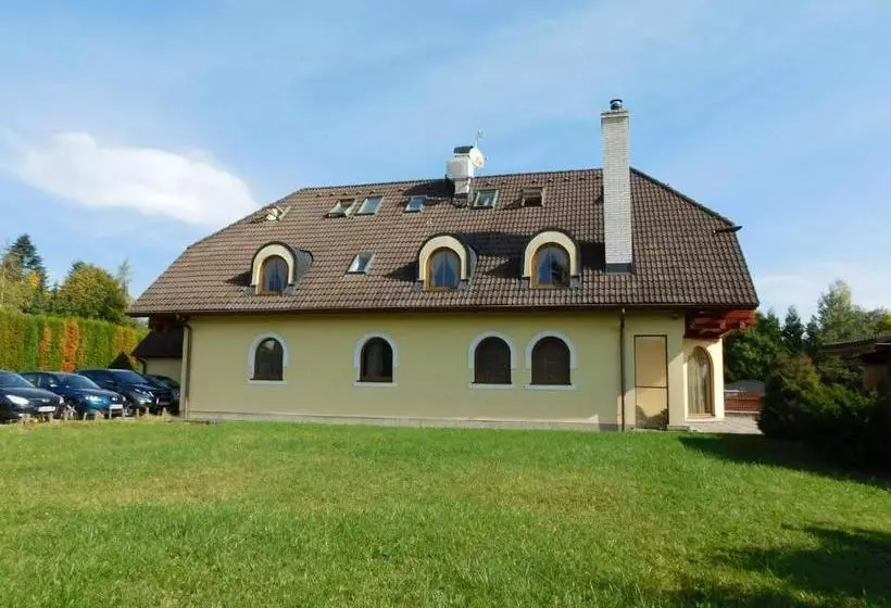 Majatalo Penzion Petko