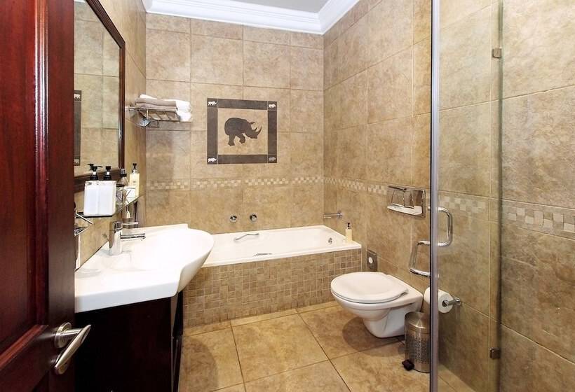 פנסיון Ushaka Manor Guest House