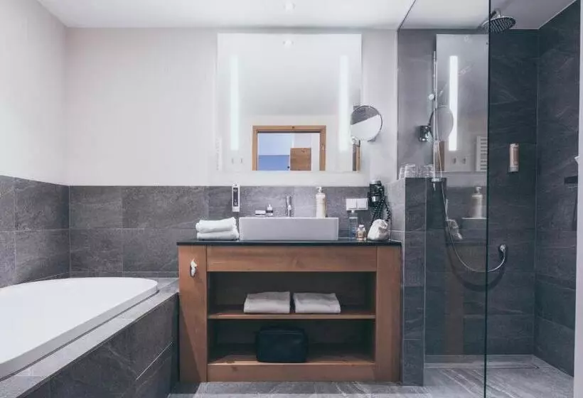 Pur Suites & Chalets