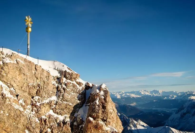 Pur Suites & Chalets