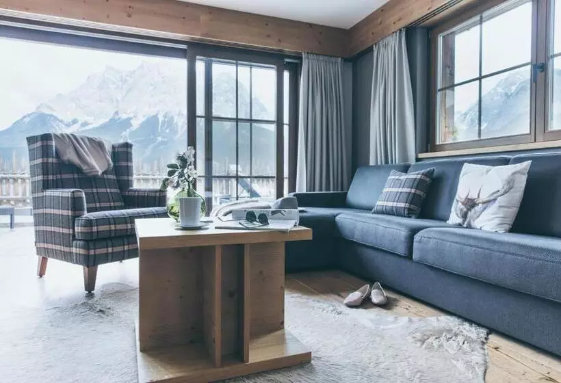 Pur Suites & Chalets