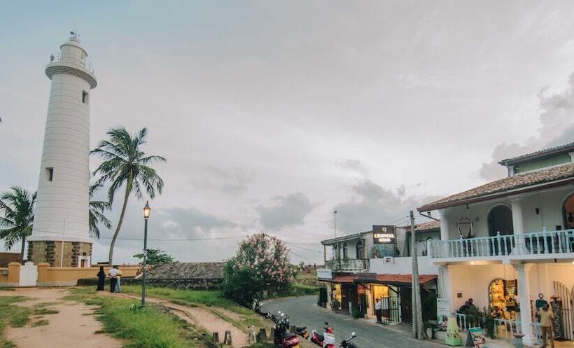 بنسيون Antic Guesthouse   Galle Fort