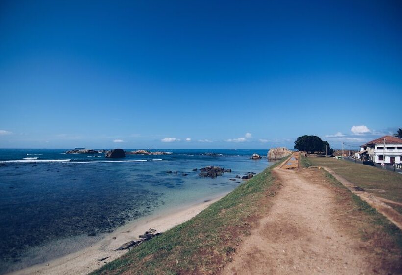 بنسيون Antic Guesthouse   Galle Fort