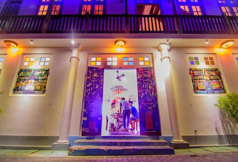 بنسيون Antic Guesthouse   Galle Fort