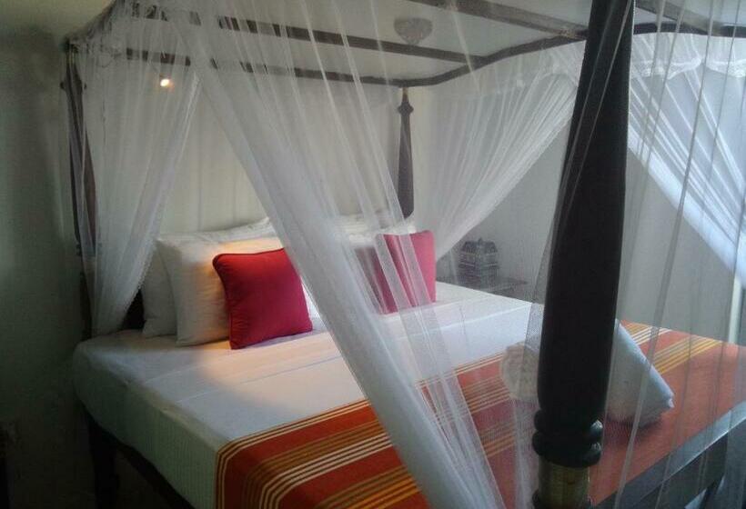 بنسيون Antic Guesthouse   Galle Fort