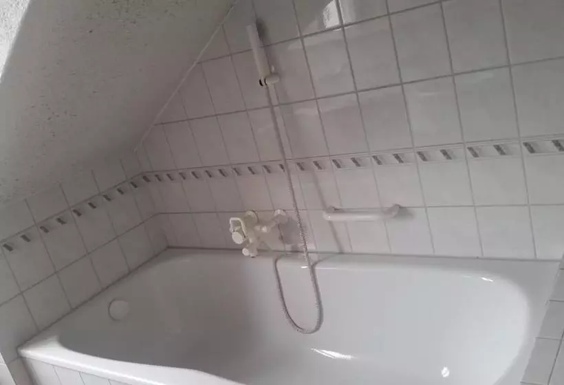 Majatalo Good Bed Reiden