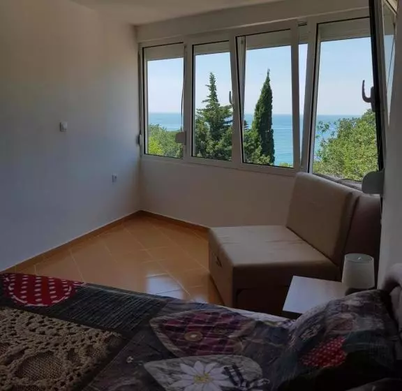پانسیون Guest House Dragomir