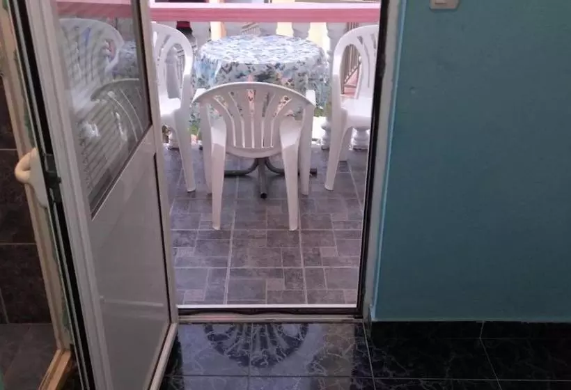 پانسیون Guest House Dragomir