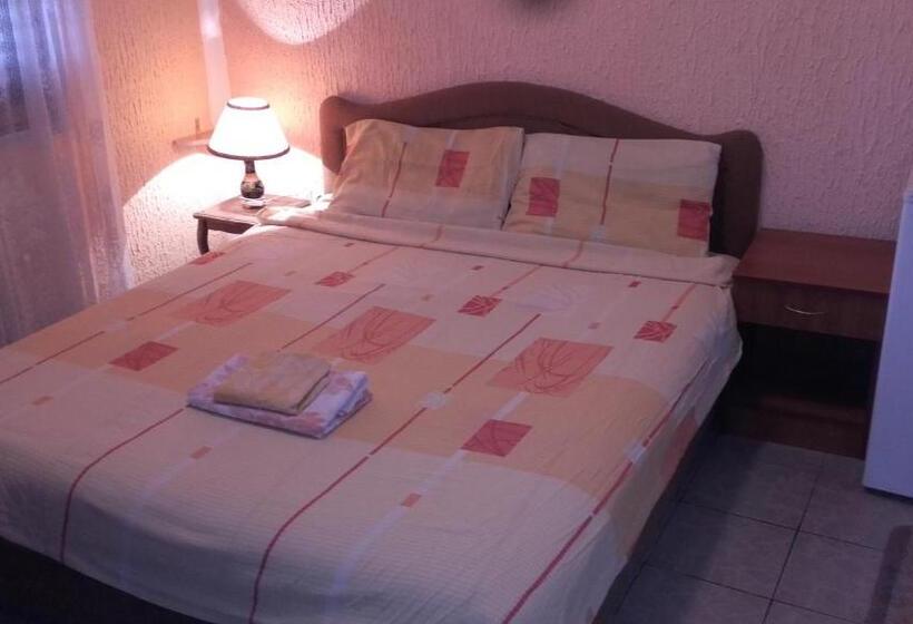 پانسیون Guest House Dragomir