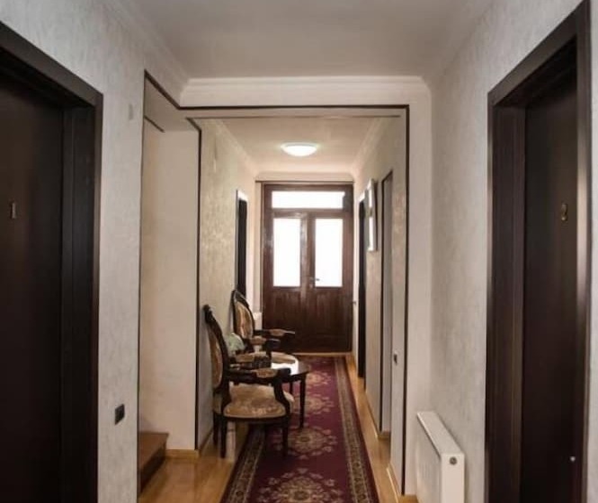 پانسیون Guest House Vip