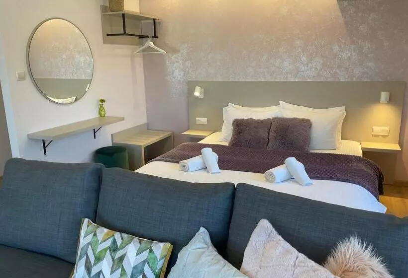 ペンション Guest Rooms Tsarevets