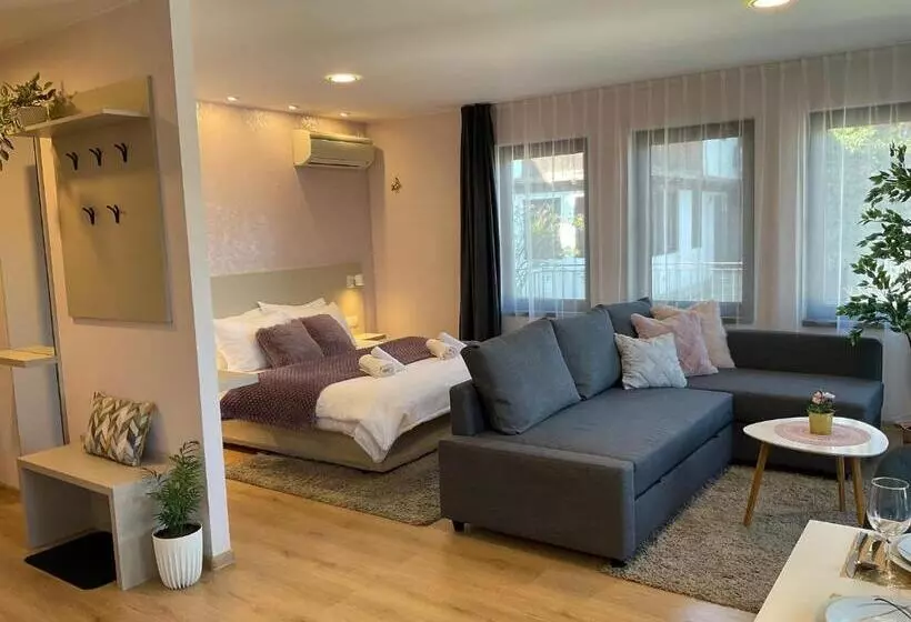 ペンション Guest Rooms Tsarevets