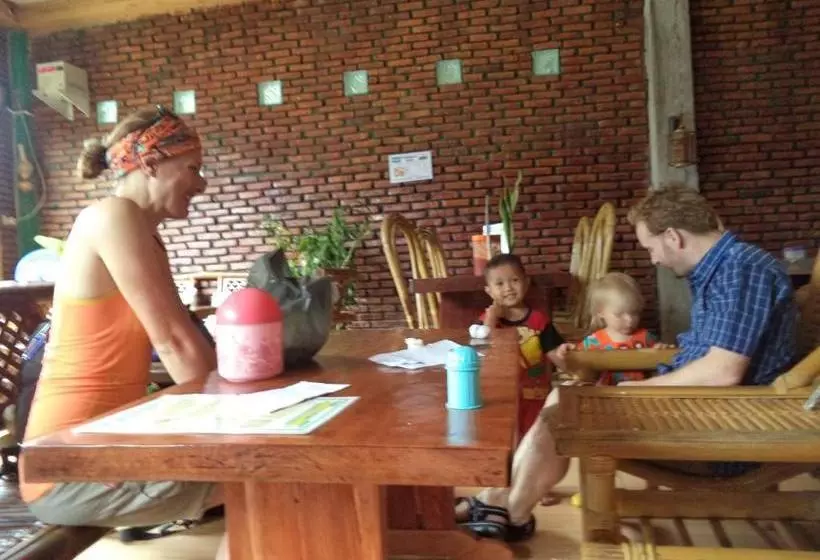 Majatalo Ida Guest House & Jungle Trekking