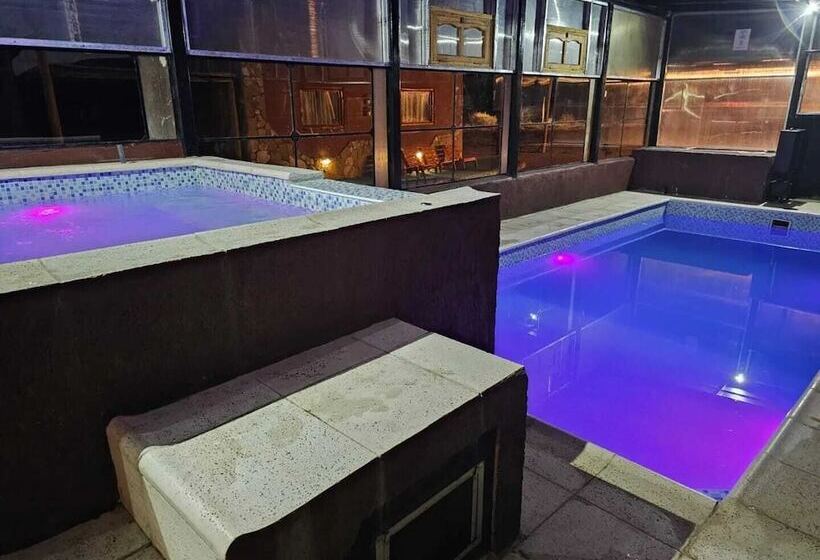 הוסטל La Comarca